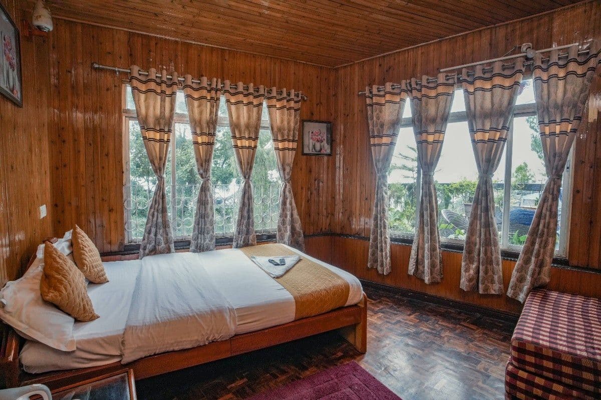 EXECUTIVE DUPLEX FAMILY SUITE - Photo 7